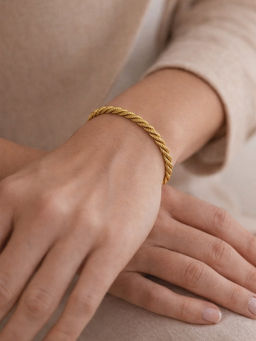 Шнур полиэстер на бобине, d=3 мм L=18 м, люрекс, цвет золотой