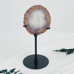 Срез Агата на подставке