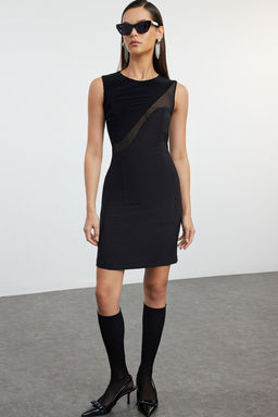 Siyah Transparan Detayl? Dokuma S?k Mini Abiye Gece Mezuniyet Elbisesi TPRAW25EL00007