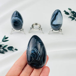 Яйцо из полосатого Агата