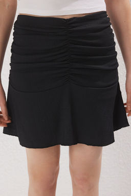 Siyah Buzgulu Vucuda Oturan Burumcuk Esnek Mini Orme Etek TWOSS25ET00151