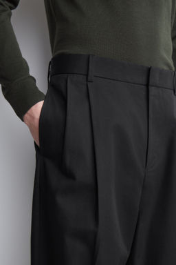 PANTAL?N DE PINZAS TAPERED LEG RELAXED FIT - H&m фото 7