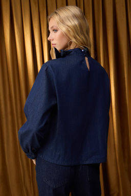 Ozel Koleksiyon Koyu Mavi Yakas? Baglama Detayl? Denim Bluz TWOAW26BZ00089 - Trendyolmilla фото 4