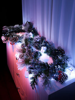 Хвойная гирлянда фиброоптическая «Заснеженная» 200 см, 8 режимов