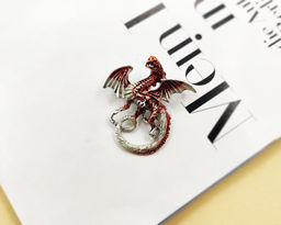 Брошь Знак огненного Дракона