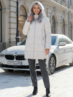 Куртка зимняя женская классическая с капюшоном бежевого цвета 7671B - Visdeer фото 22