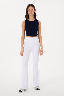 Kad_n Beyaz E_ofman Alt_ Sepette S_rpriz _ndirim