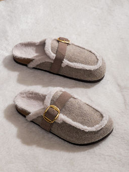 ??i T?yl? Pel?? Kad?n Ev Terli?i