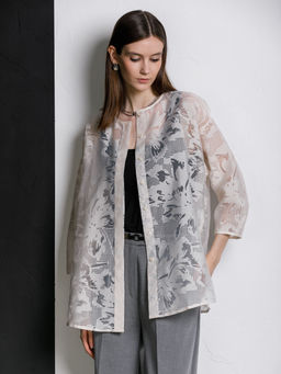 Блузка из органзы с вытравной печатью