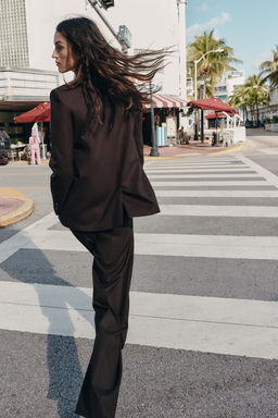 DOUBLE-BREASTED BLAZER WITH SHOULDER PADS - Zara фото 12