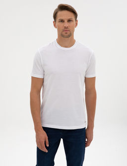 Beyaz Slim Fit Basic Ti__rt
