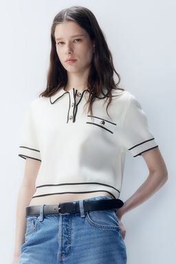 Top de punto con cuello