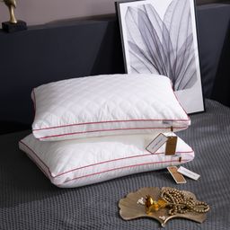 Подушка Nano Touch красный кант Z60 50-70 см - Ситрейд фото 2