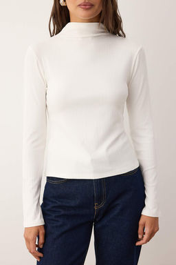 Ekru More Sustainable Fitted/Vucuda Oturan Fitilli Esnek Orme Bluz TWOAW26BZ00227 - Trendyolmilla фото 15