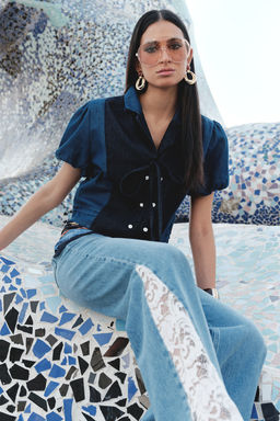 Nasiba Hafiz x Trendyol Collection Balon Kollu Renk Bloklu Denim Bluz TWOSS26BZ00423