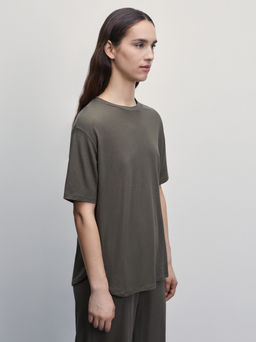 Топ прямого кроя с коротким рукавом / Zarina  фото 4