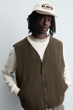 QUILTED GILET WITH TOPSTITCHING - Zara фото 5