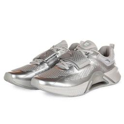 Спортивные кроссовки Серый