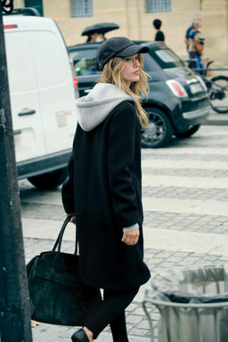 CONTRAST HOODED COAT - Zara фото 3