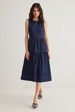 TRENDYOLMILLA Koyu Mavi Volanl? Midi Denim Elbise TWOSS25EL00007