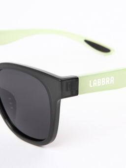Солнцезащитные очки Labbra LB-260023-01 черные поляризационные