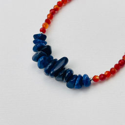 Браслет из Сердолика и Содалита - Радуга самоцветов фото 3