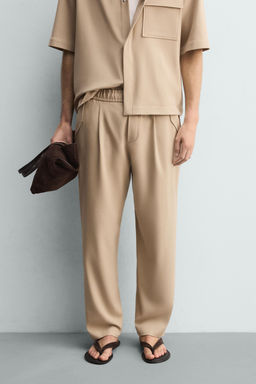 PANTAL?N REGULAR FIT CONFORT / Beige