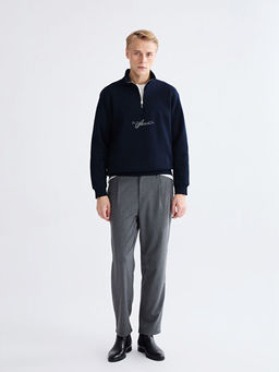 Dik Yaka Bask?l? Erkek Kal?n Sweatshirt