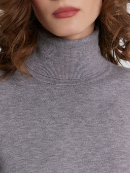 Водолазка женская серая темно -серый меланж 122911 - Mark formelle фото 5