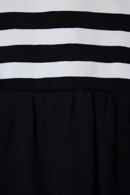 Siyah Maxi Triko Dokuma Etekli Elbise TWOSS26EL00175