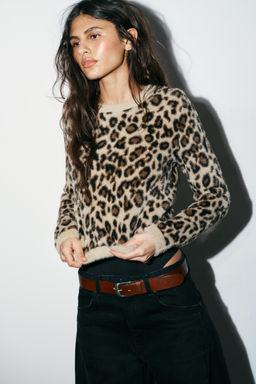 ANIMAL PRINT FAUX FUR KNIT JUMPER - Zara фото 6