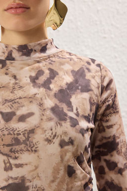 TRENDYOLMILLA Cok Renkli Leopar Desenli Vucuda Oturan Astarl? Tul Elbise TPRSS25EL00036  фото 3