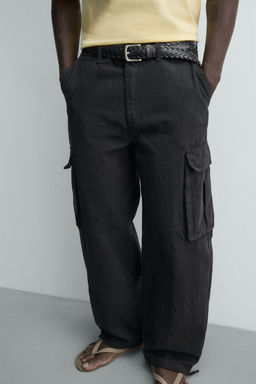 PANTAL?N CARGO BALLOON FIT / Negro