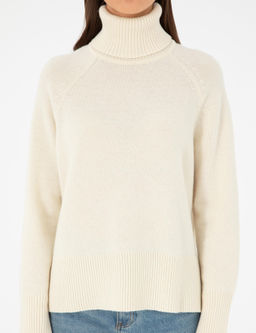 Свитер стандартного кроя цвета экрю - Pierre cardin фото 6