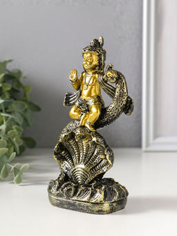 Сувенир полистоун "Богиня Кумари с ракушкой" золотая бронза 4,7х8,2х15,5 см