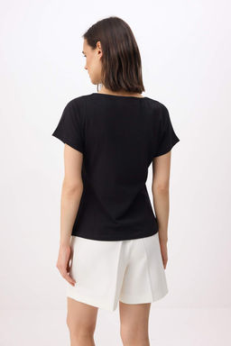 Vizon Fitted Kay?k Yaka K?sa Kollu %100 Pamuk Orme T-shirt TWOSS26TS00004 - Trendyolmilla фото 16