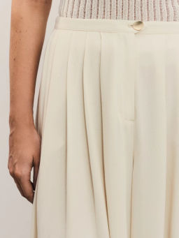 Широкие брюки со складками из лиоцелла / Zarina  фото 6