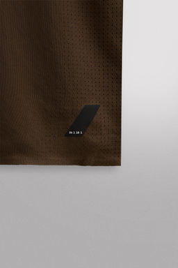 PERFORATED STRUCTURE T-SHIRT