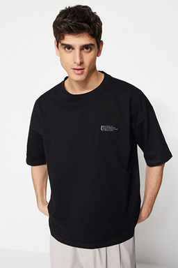 Siyah Oversize %100 Pamuklu Minimal Yaz_ Bask_l_ T-Shirt TMNSS23TS00084