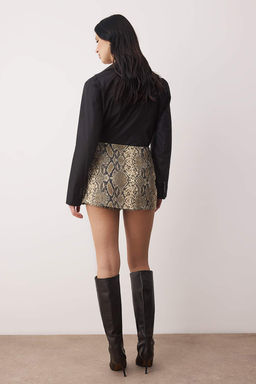 Cok Renkli Animal Y?lan Desenli Aksesuarl? Dokuma Sort & Bermuda TWOAW26SR00061 - Trendyolmilla фото 4