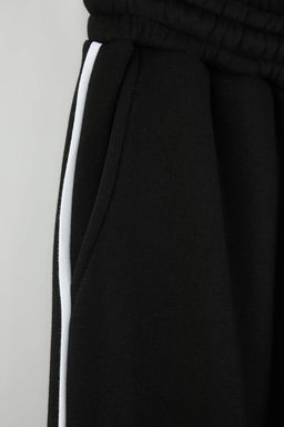 Siyah Straight Fit Sardonsuz Biyeli Ac?k Paca Esofman Alt? TMNAW26EA00006 - Trendyolmilla фото 2