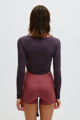 Top de yoga de manga larga con dise?o cropped - H&m фото 9