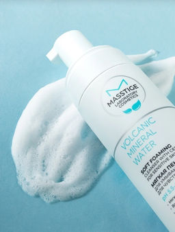 Masstige Volcanic Mineral Water Пенка для умывания с церамидами для чувствительной кожи 150мл