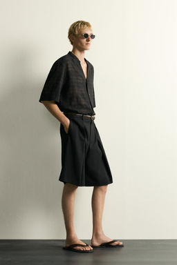 CAMISA SEMITRANSPARENTE JACQUARD CUADROS / Negro