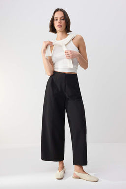 Trendyolmilla Wardrobe Essentials Siyah Pili Detayl? Wide Leg Pantolon | TWOSS26PL00071