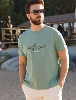 Футболка из премиального хлопка с авторским принтом