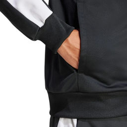 Спортивный костюм мужской