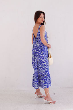 9413 Платье Мальдивы для пляжа и фотосъёмки сине-белое (остаток: 42-44) - Martichelli фото 4