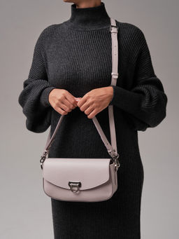 Сумка кожаная багет Azaro 31049 розовый дым