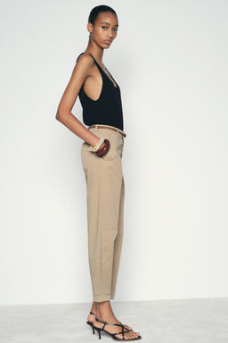 CHINO TROUSERS WITH BRAIDED BELT - Zara фото 17